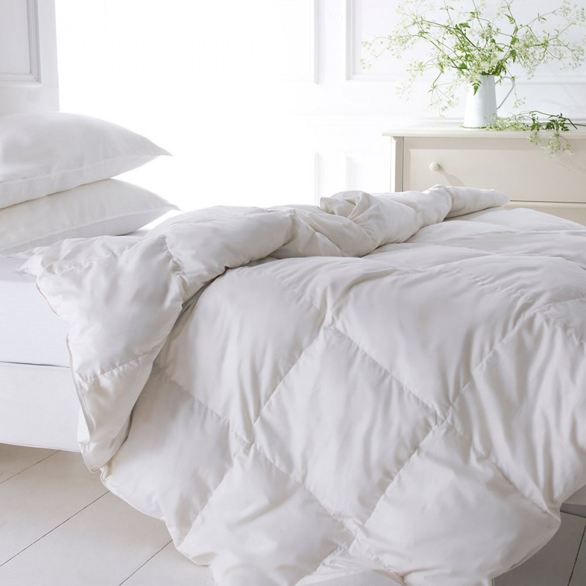 Best Goose Down Duvets for a Hotel-Like Experience